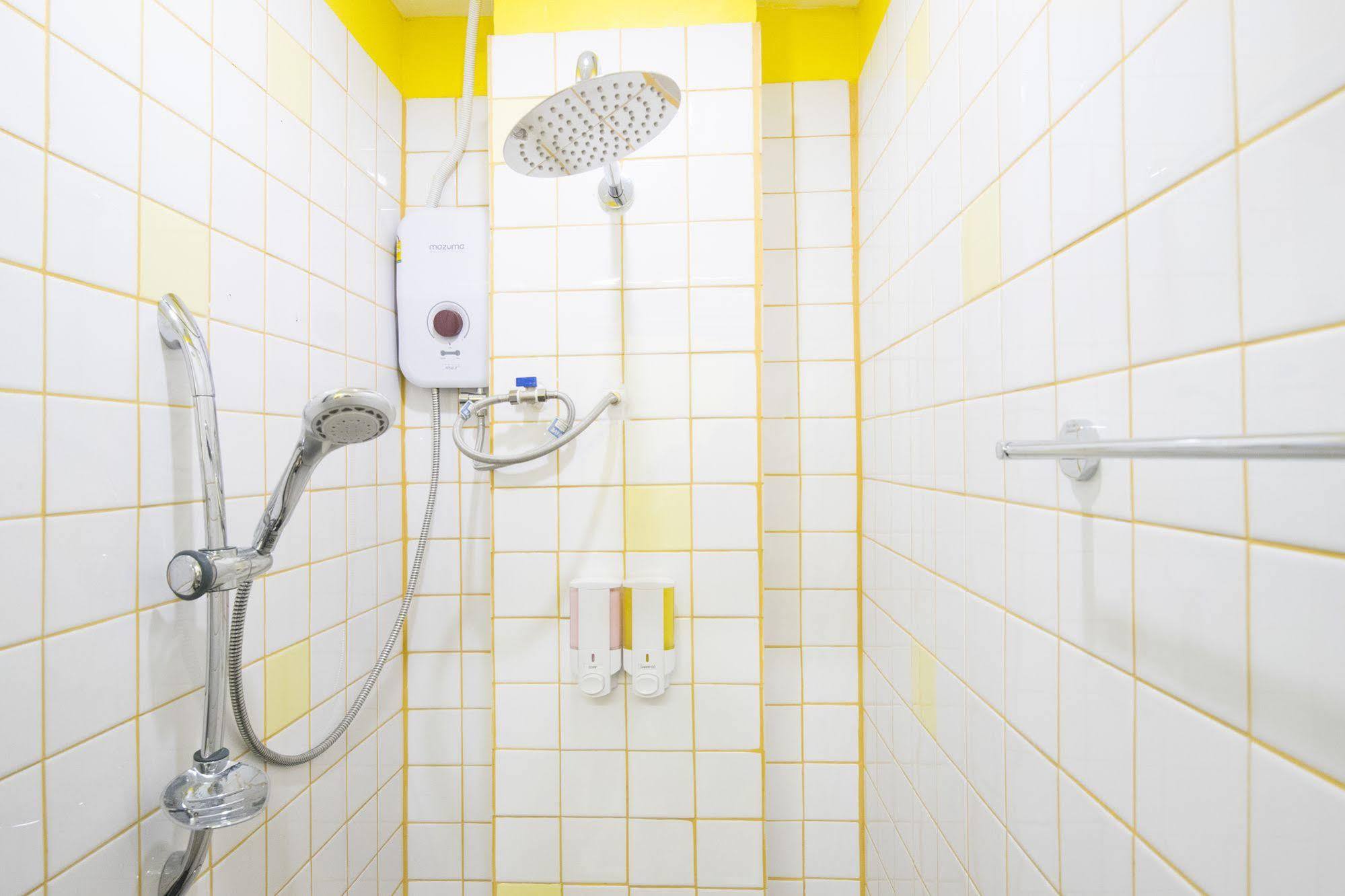 Pixellar Hostel Bangkok Eksteriør bilde