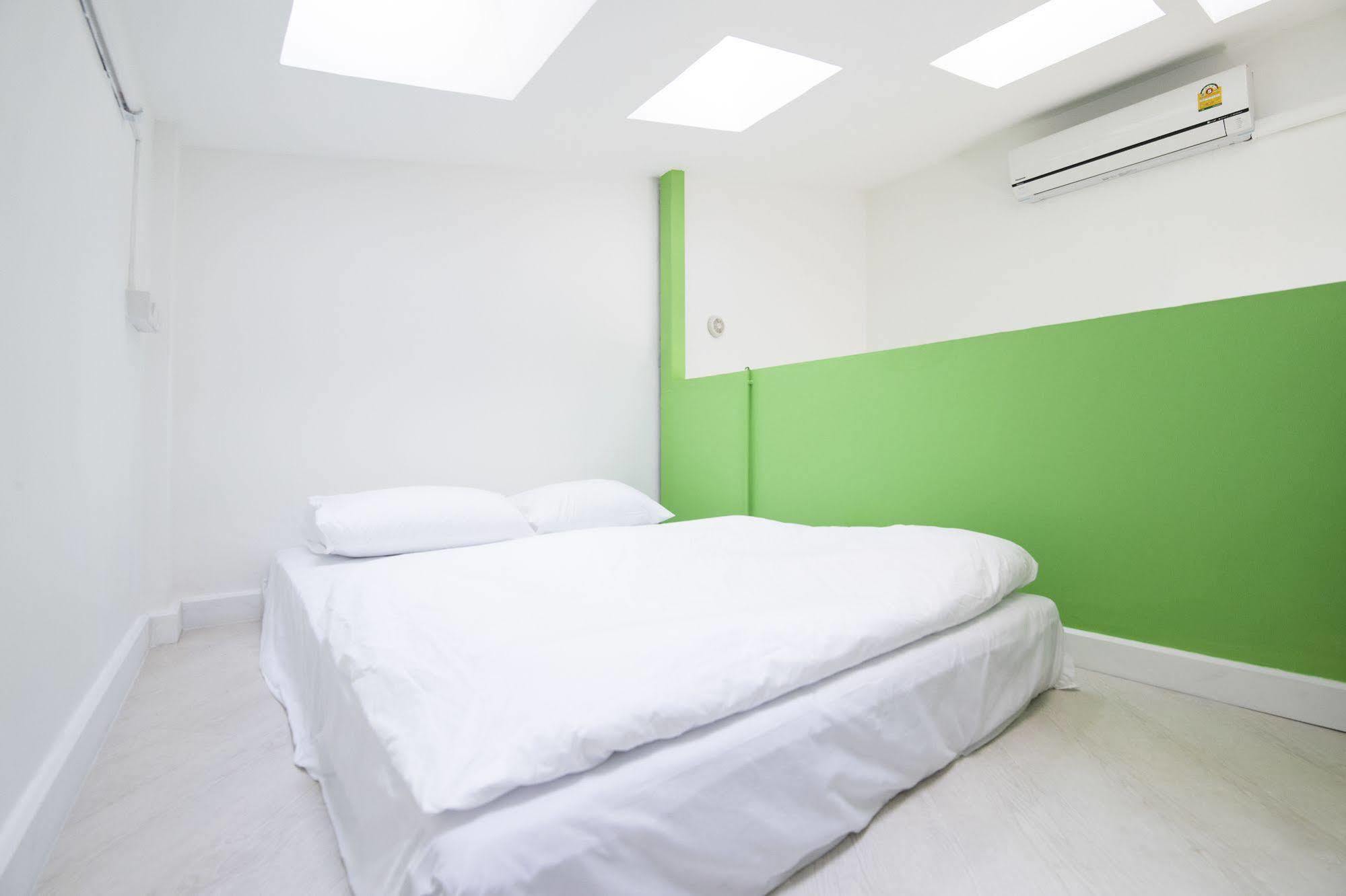Pixellar Hostel Bangkok Eksteriør bilde
